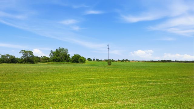 Lot 3 Hwy 69, Whitewright, TX 75491