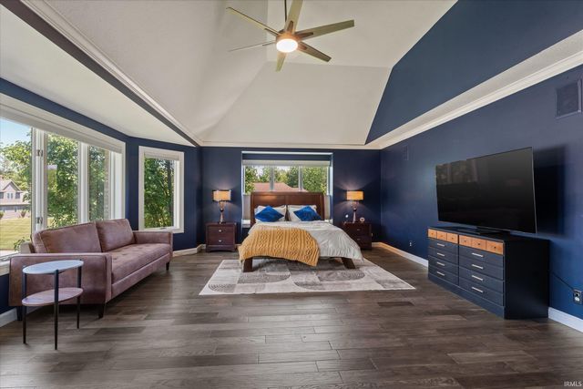 51469 Autumn Ridge Drive, Granger, IN 46530