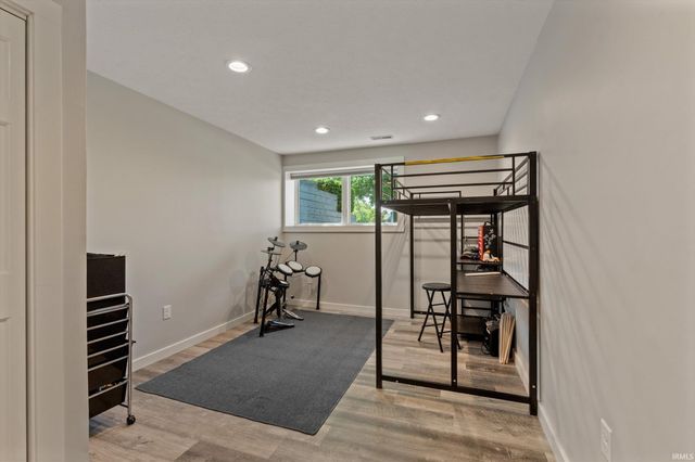 51469 Autumn Ridge Drive, Granger, IN 46530