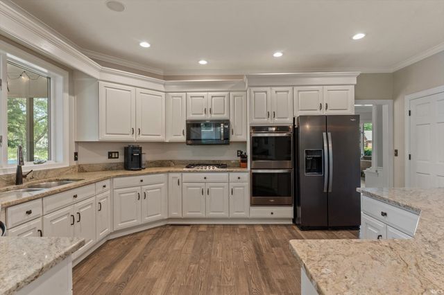51469 Autumn Ridge Drive, Granger, IN 46530