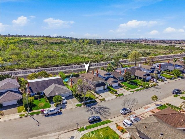 2021 Swan Drive, Costa Mesa, CA 92626