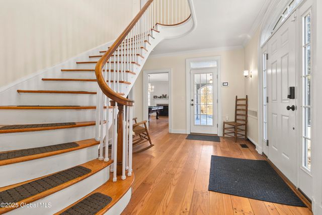 33 Nelson Avenue, Saratoga Springs, NY 12866