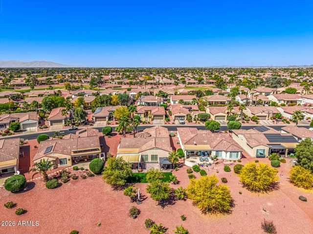 22127 N ARRELLAGA Drive, Sun City West, AZ 85375