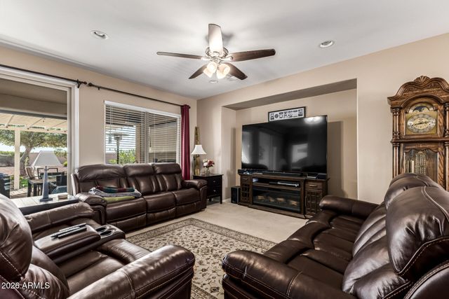 22127 N ARRELLAGA Drive, Sun City West, AZ 85375