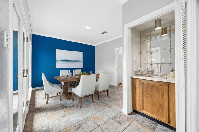 7447 Cambridge Street 32, Houston, TX 77054