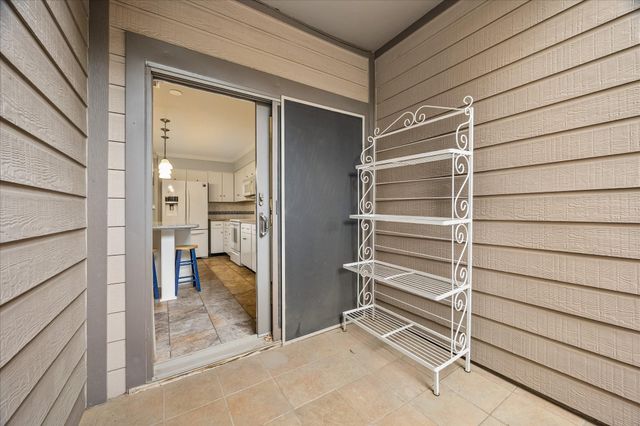 7447 Cambridge Street 32, Houston, TX 77054