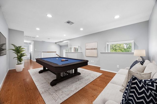 7447 Cambridge Street 32, Houston, TX 77054