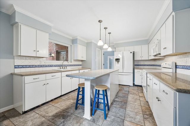 7447 Cambridge Street 32, Houston, TX 77054