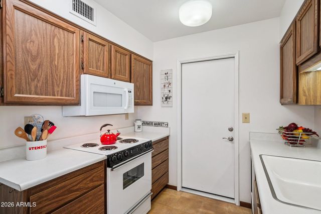 17203 N PINION Lane N, Sun City, AZ 85373