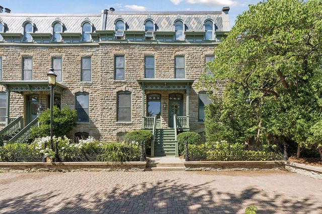 16 Grove Street 16B, Minneapolis, MN 55401