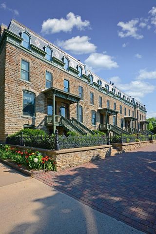16 Grove Street 16B, Minneapolis, MN 55401
