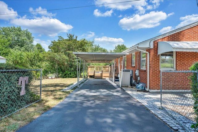 102 Fleming AVE NE, Roanoke, VA 24012