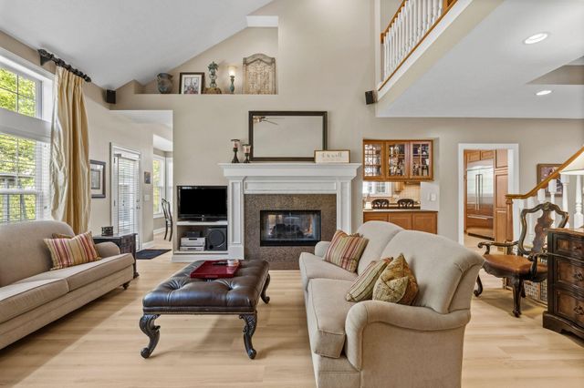 5852 Dunheath Loop, Dublin, OH 43016