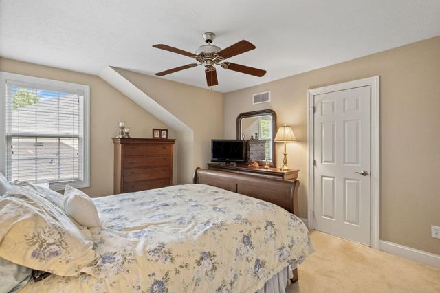 5852 Dunheath Loop, Dublin, OH 43016