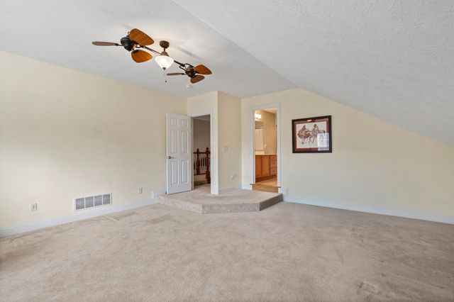 5852 Dunheath Loop, Dublin, OH 43016