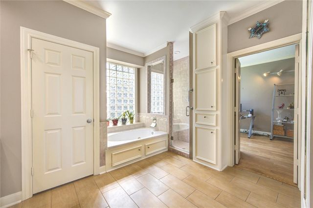 5001 Beech Street, Bellaire, TX 77401