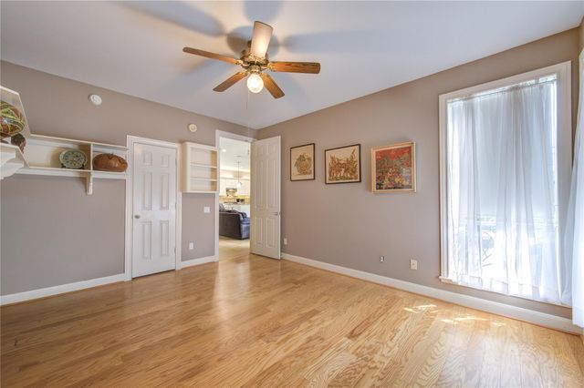 5001 Beech Street, Bellaire, TX 77401