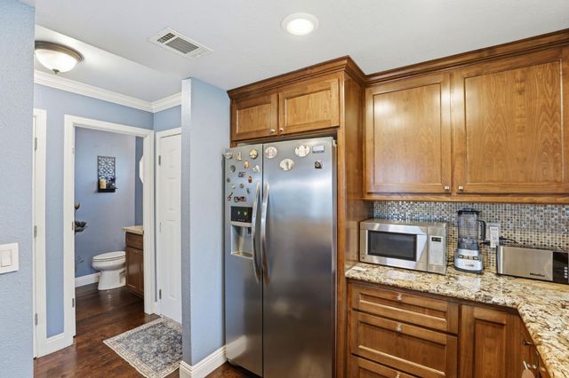 7649 Lily Mar Ln, Antelope, CA 95843