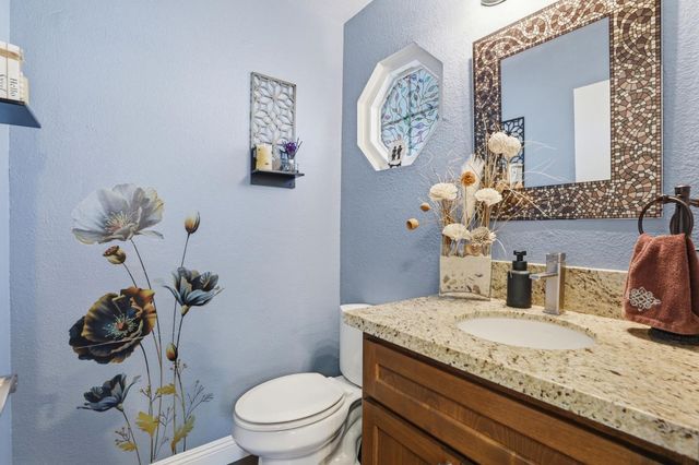 7649 Lily Mar Ln, Antelope, CA 95843