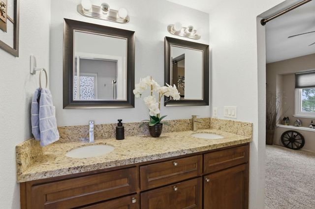 7649 Lily Mar Ln, Antelope, CA 95843