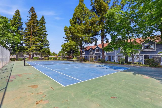 7649 Lily Mar Ln, Antelope, CA 95843