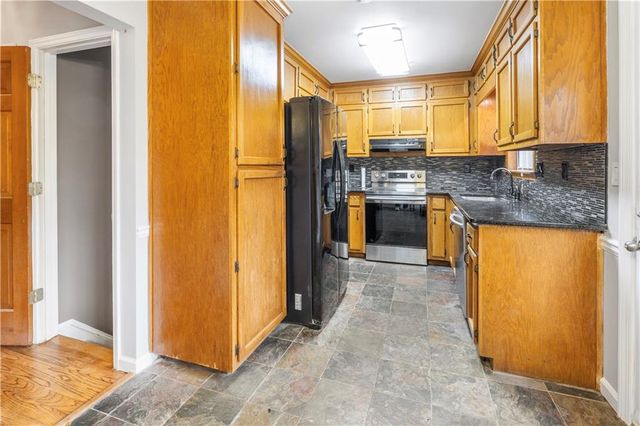 132 Bleeker Street, Lawrenceville, GA 30044
