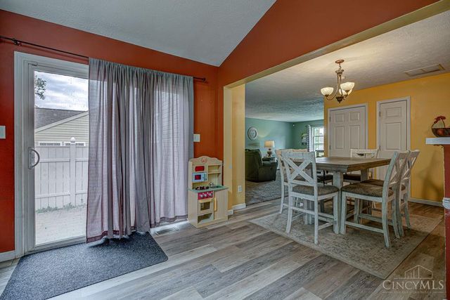 516 Delaware Crossing, Trenton, OH 45067