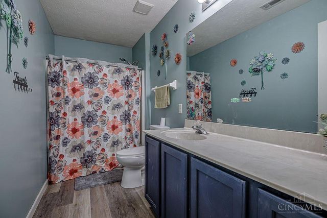 516 Delaware Crossing, Trenton, OH 45067