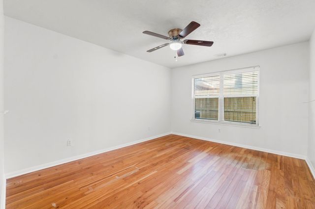 255 Genesee Ridge Court, Conroe, TX 77385
