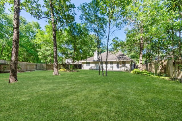 255 Genesee Ridge Court, Conroe, TX 77385