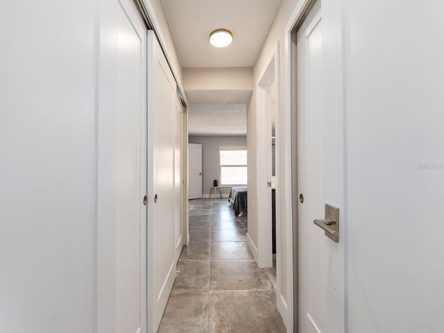 105 ISLAND WAY 143, Clearwater, FL 33767