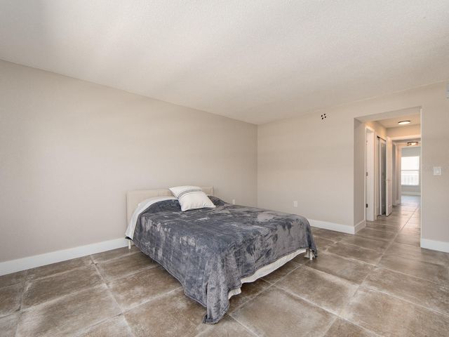 105 ISLAND WAY 143, Clearwater, FL 33767