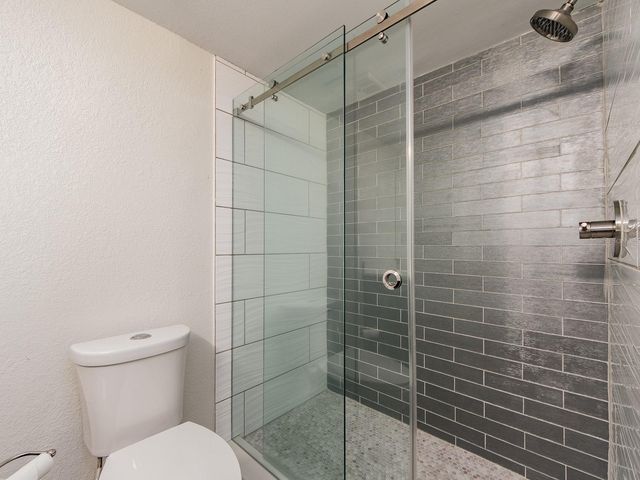 105 ISLAND WAY 143, Clearwater, FL 33767