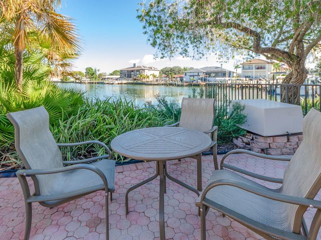 105 ISLAND WAY 143, Clearwater, FL 33767