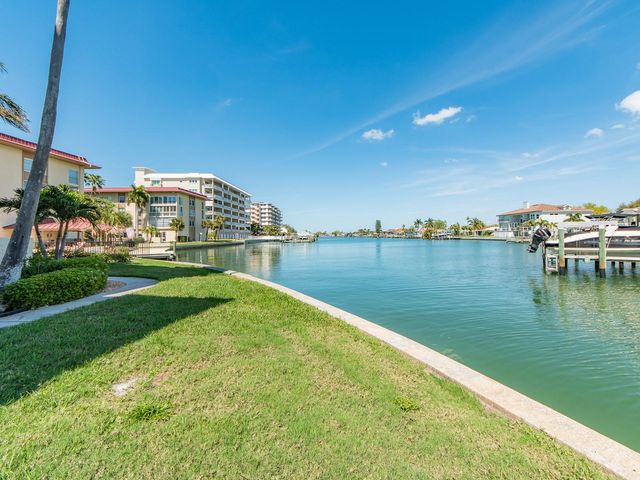 105 ISLAND WAY 143, Clearwater, FL 33767