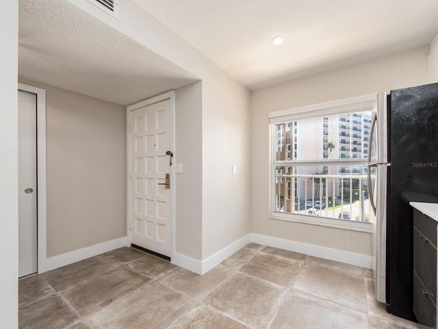 105 ISLAND WAY 143, Clearwater, FL 33767