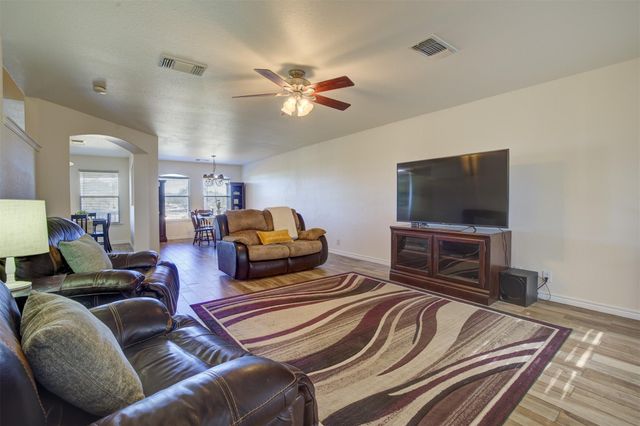 3521 Whisper Knoll, Schertz, TX 78108