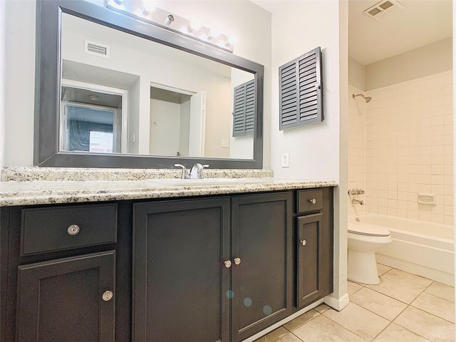 10211 Sugar Branch Drive 353, Houston, TX 77036