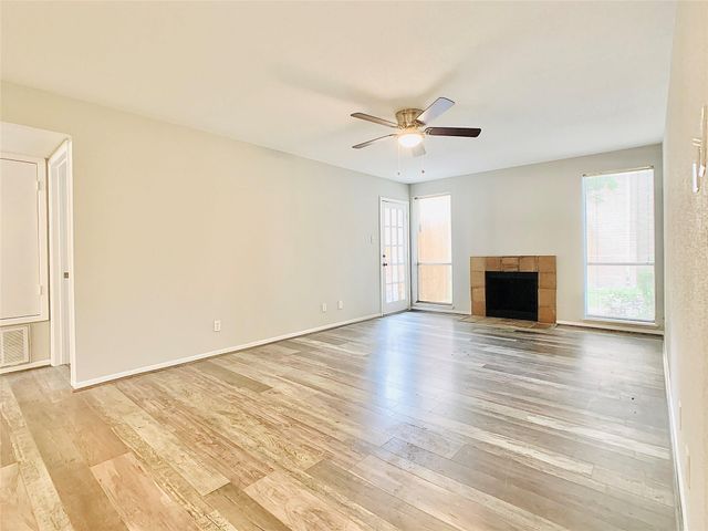 10211 Sugar Branch Drive 353, Houston, TX 77036