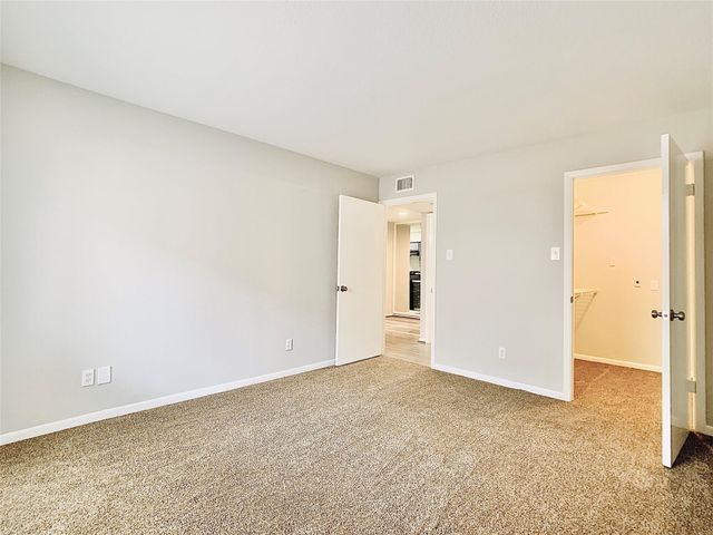 10211 Sugar Branch Drive 353, Houston, TX 77036