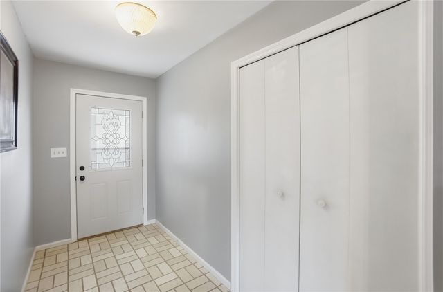 111 Villa Drive, New Carlisle, OH 45344