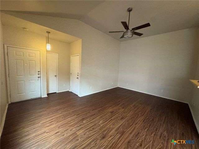 248 Rosalie Drive B, New Braunfels, TX 78130