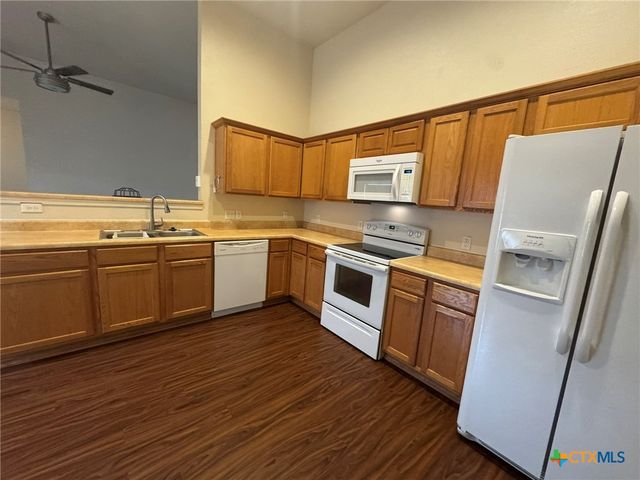 248 Rosalie Drive B, New Braunfels, TX 78130