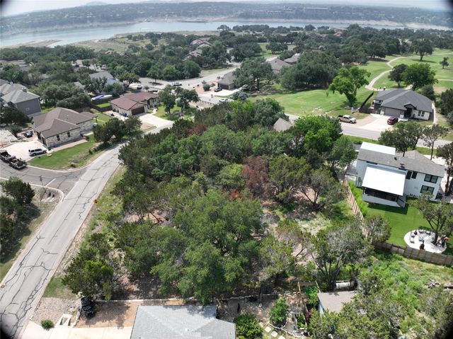 204 Valley Hill, Point Venture, TX 78645
