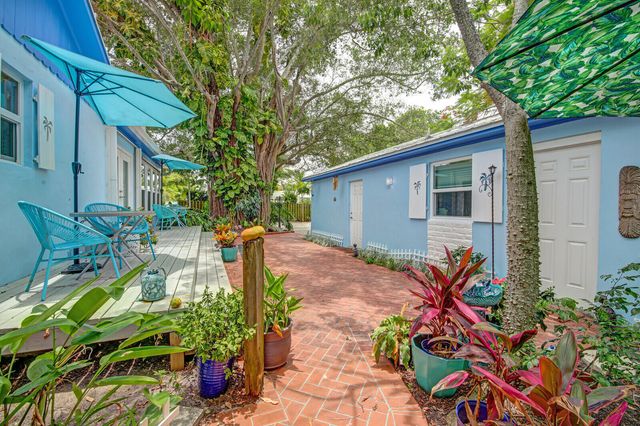 9 NW 9th Street, Delray Beach, FL 33444