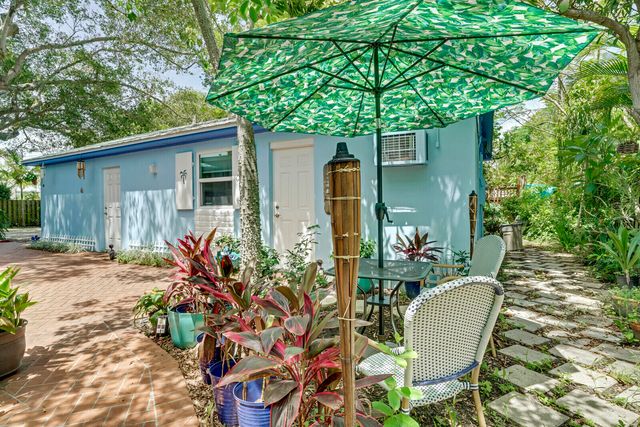 9 NW 9th Street, Delray Beach, FL 33444