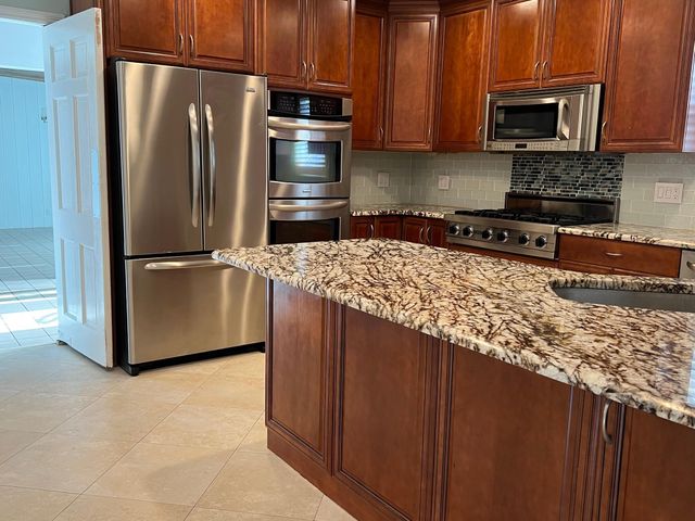 9 NW 9th Street, Delray Beach, FL 33444