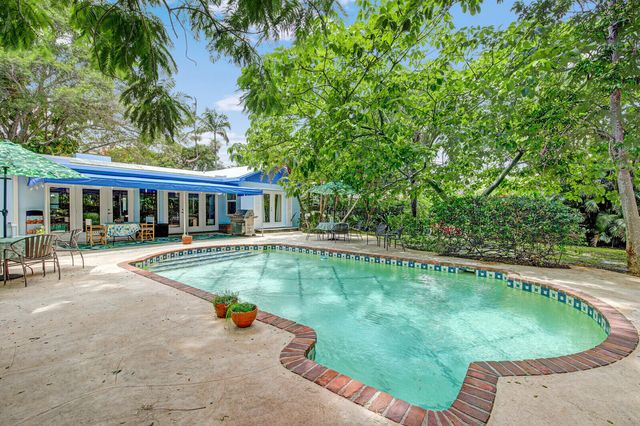 9 NW 9th Street, Delray Beach, FL 33444