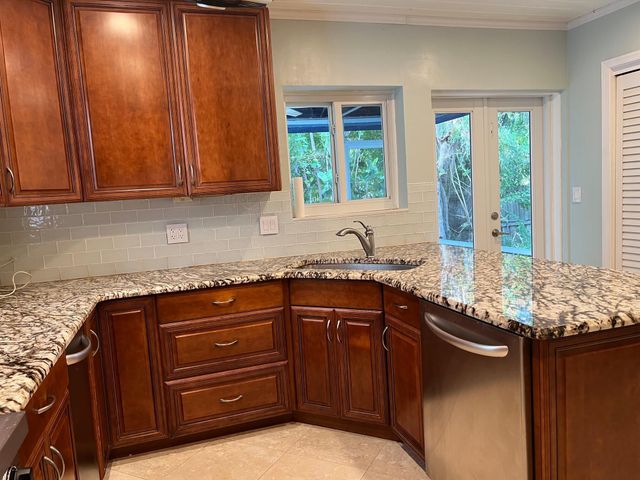 9 NW 9th Street, Delray Beach, FL 33444
