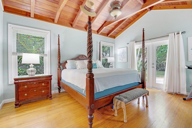 9 NW 9th Street, Delray Beach, FL 33444